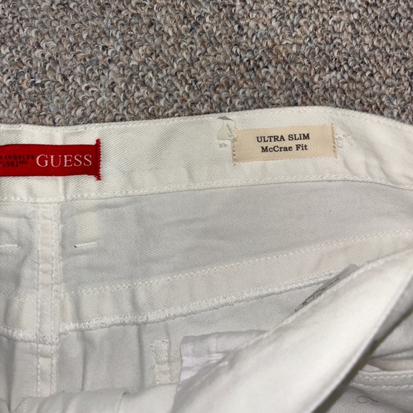Guess jeans white slim Sz 36W / 34L like new - Picture 5 of 5